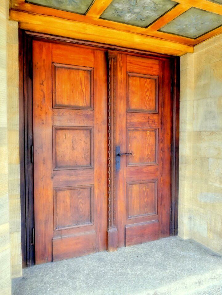 Entrance portal church portal old door photo