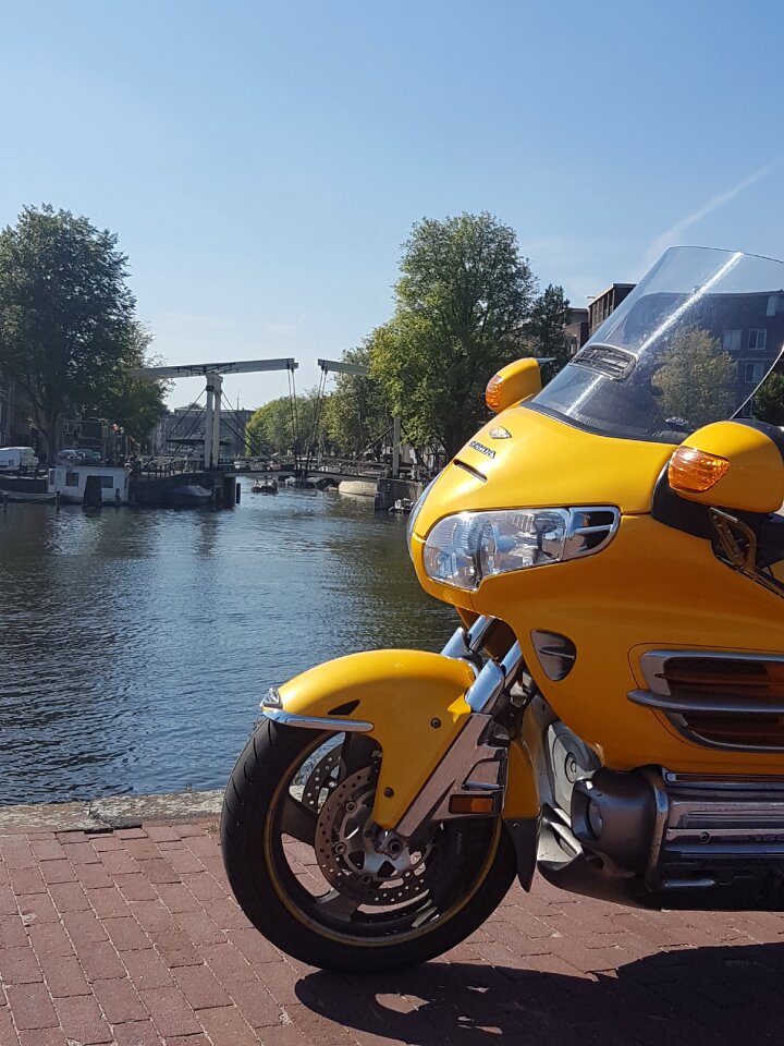 Goldwing gl1800 honda canal