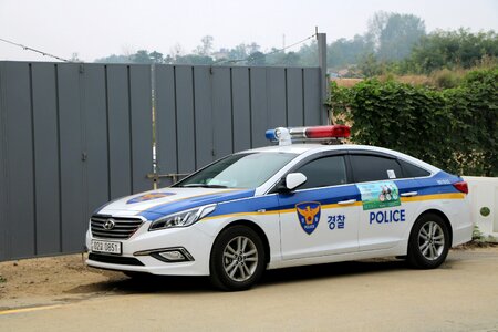 Police road car