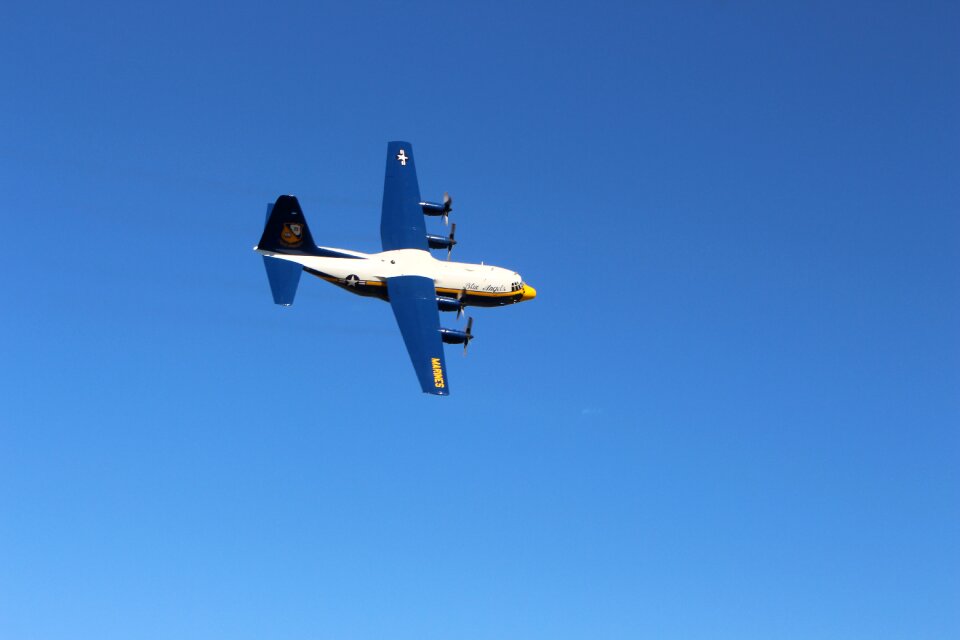 Airshow military aircraft