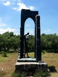City ​​park sculpture statue