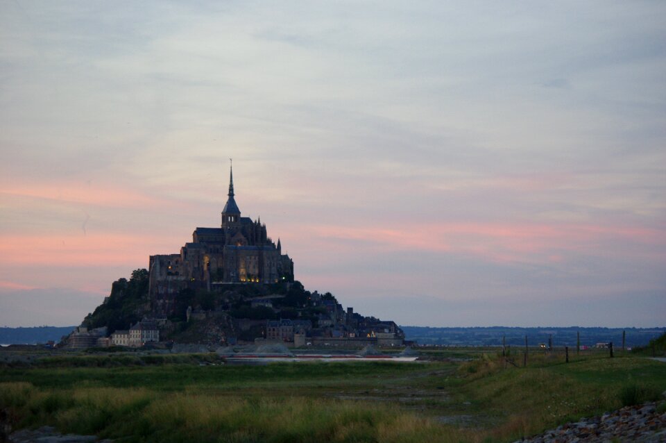 Mont saint michel old building stones handle