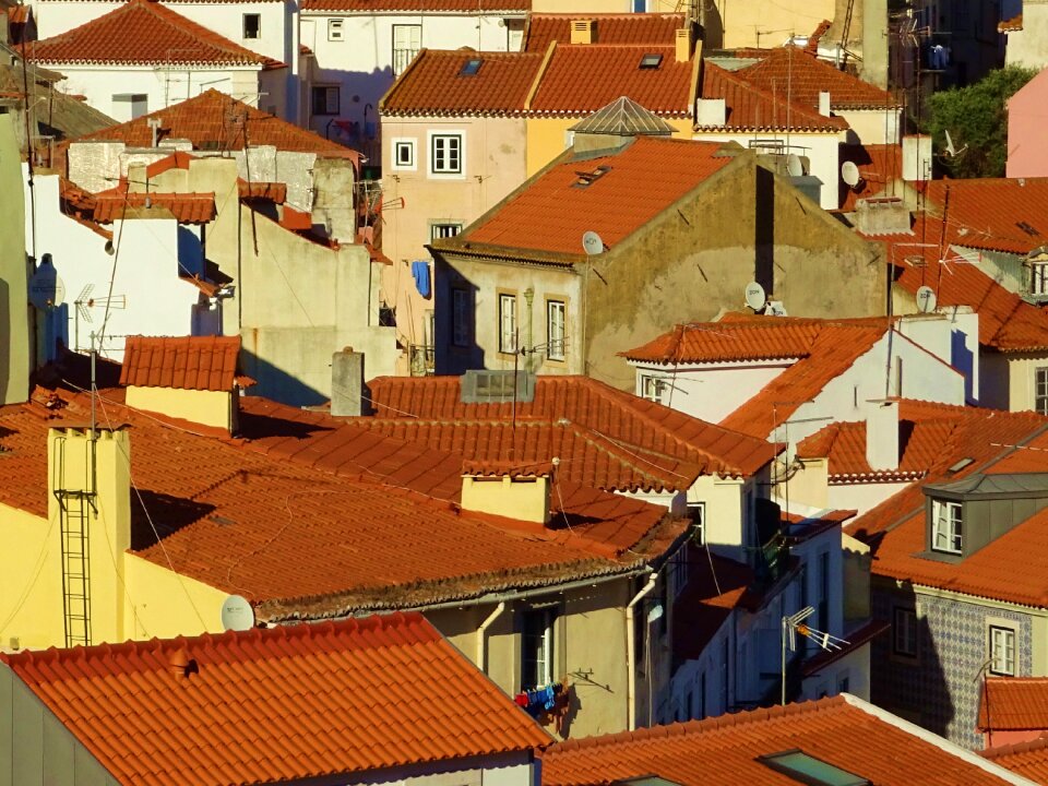 Tile lisbon historic center