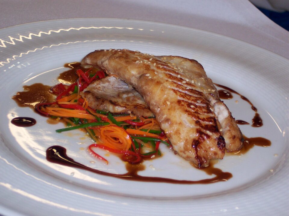 Sauce teriyaka healthy food fish