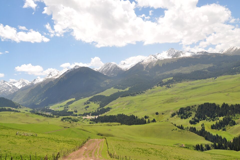 Road mountain landscape photo