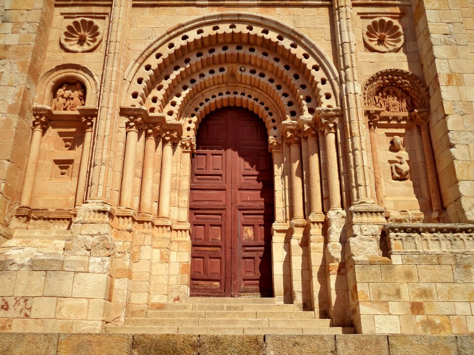 Church portal architecture