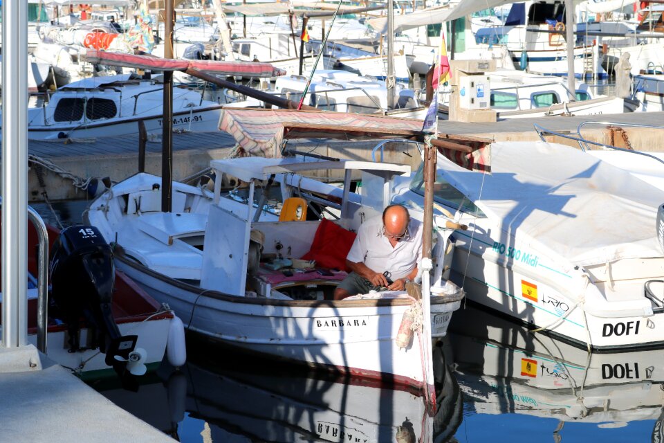 Port colonia sant jordi boats