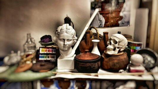 Skull workshop studio photo