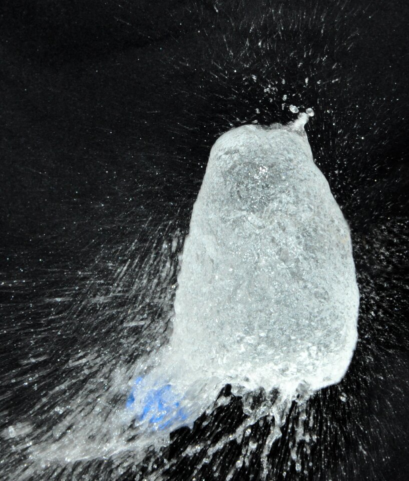Water bladder effect