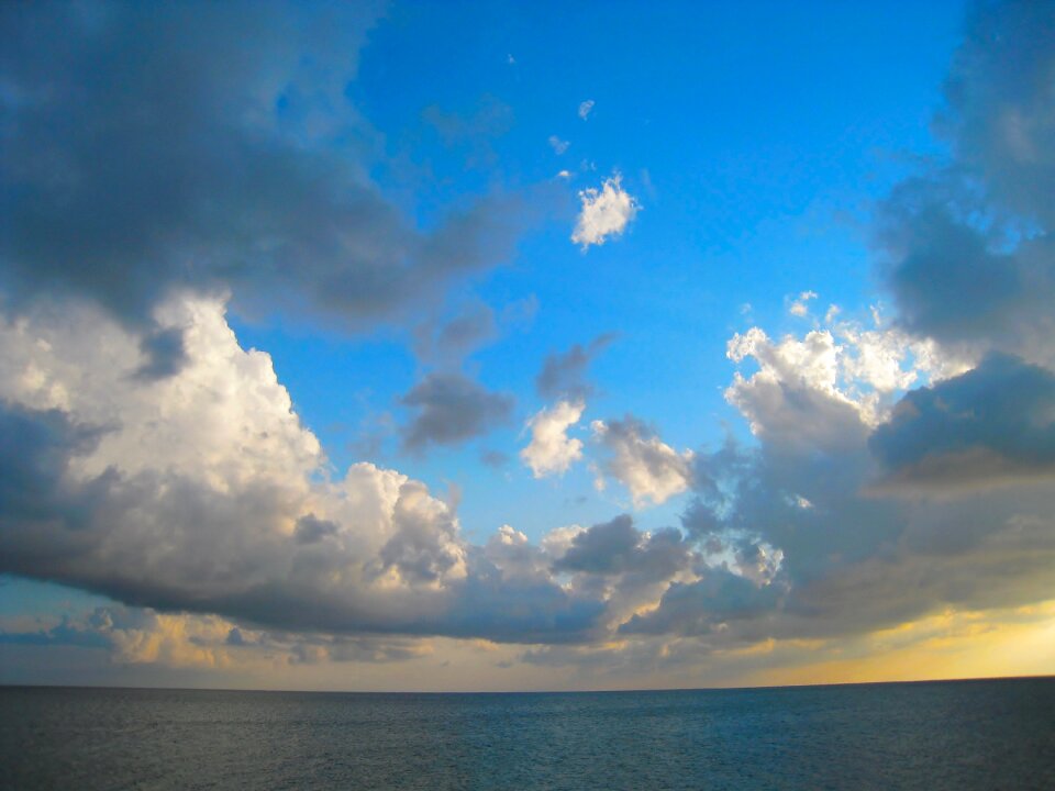 Horizon sky cloud