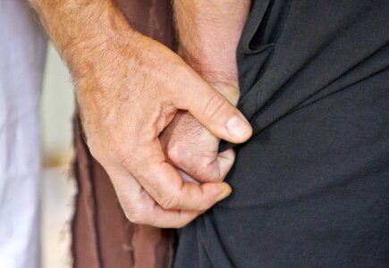 Hold tight human stress