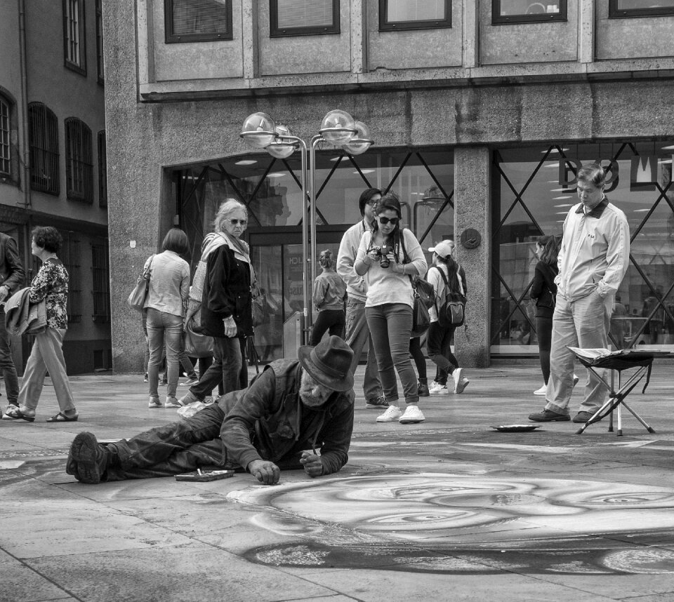 Street painter paint brush