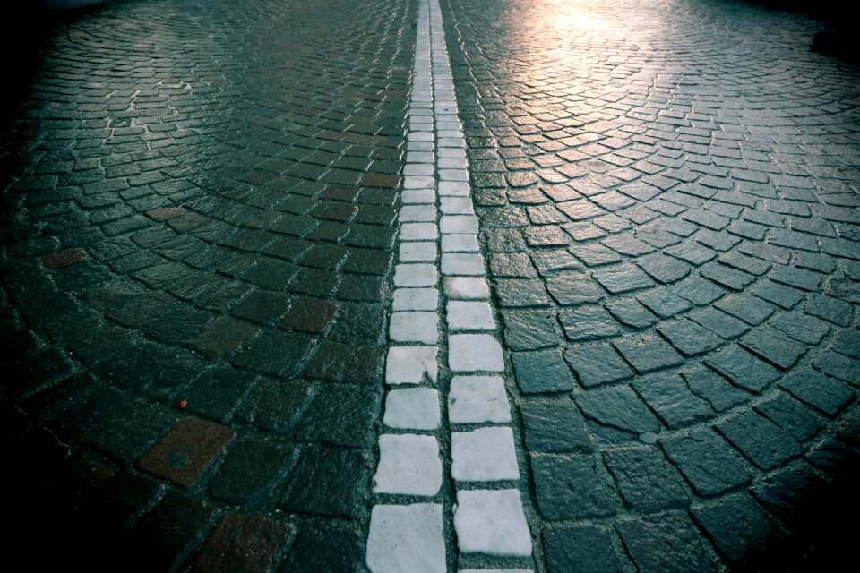 Wet road system traffic