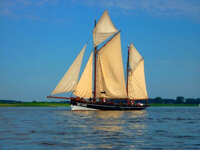 Boat seafaring rope photo