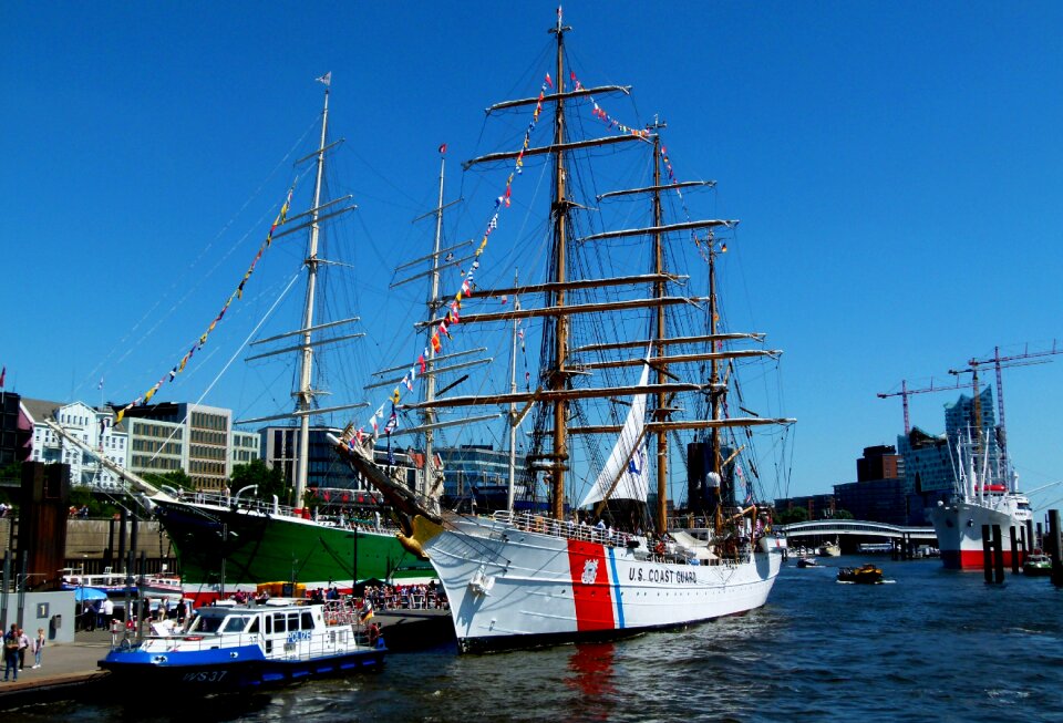 Landungsbrücken hamburg port harbour romance photo