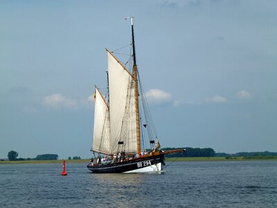 Boat seafaring rope photo