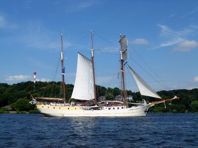 Boat seafaring rope photo