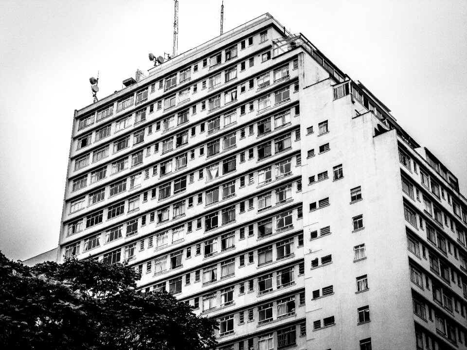 Building urban architecture
