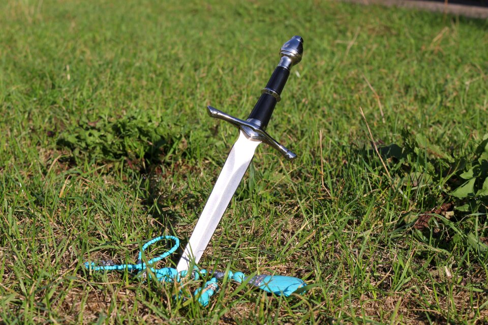 Weapon middle ages chain