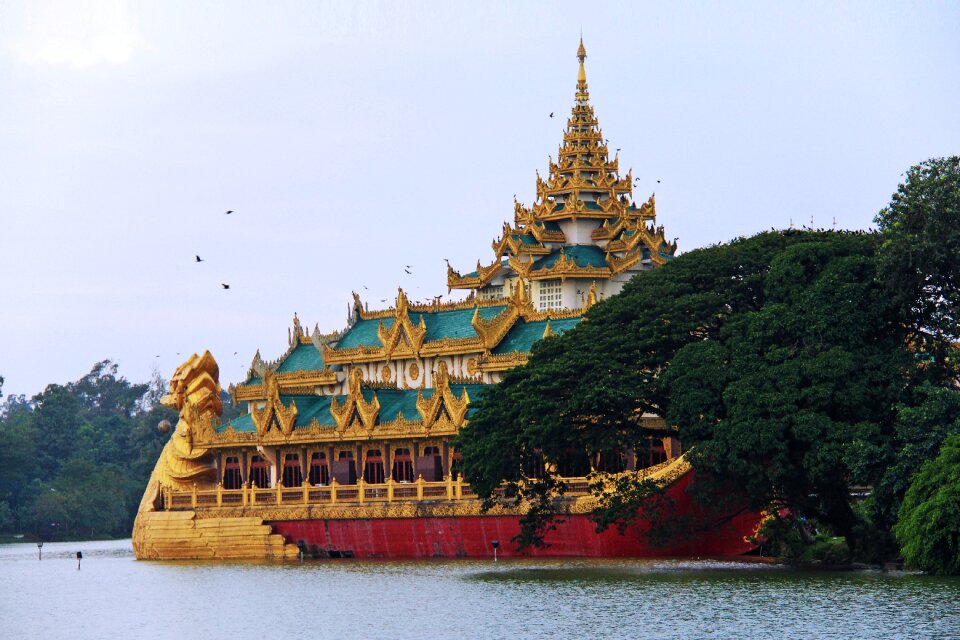 Pagoda temple music