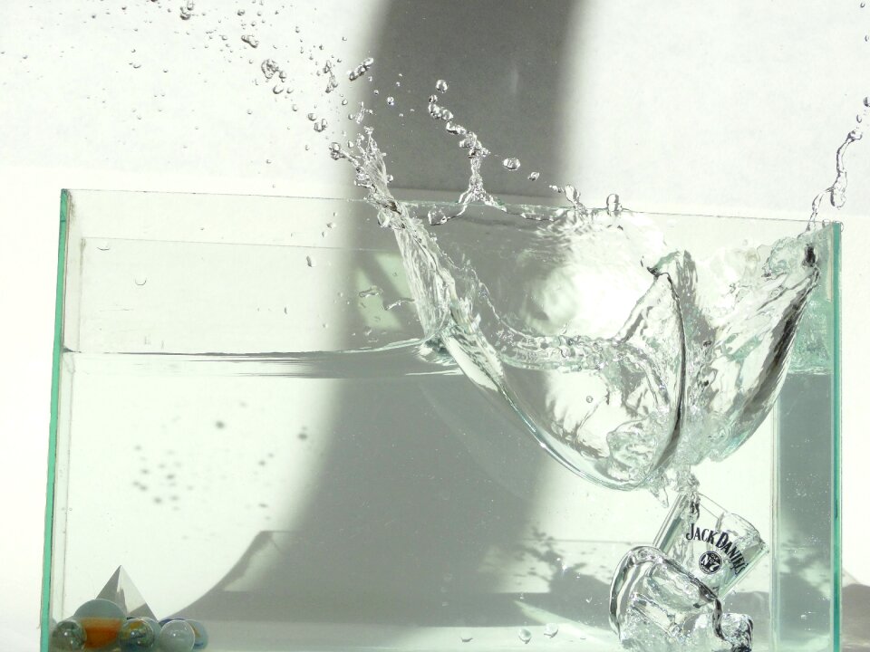 Reflection droplet bubble