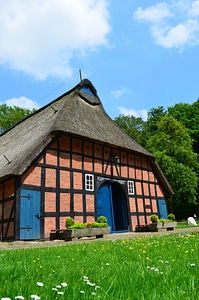 Forsthaus truss thatched roof