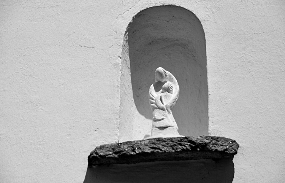 Black and white art artists