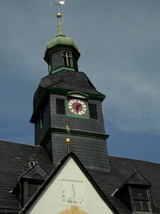 Helbig village ore mountains clock