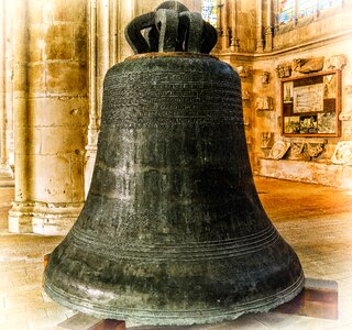 Ring church bell bronze