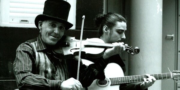 Street violin guitar