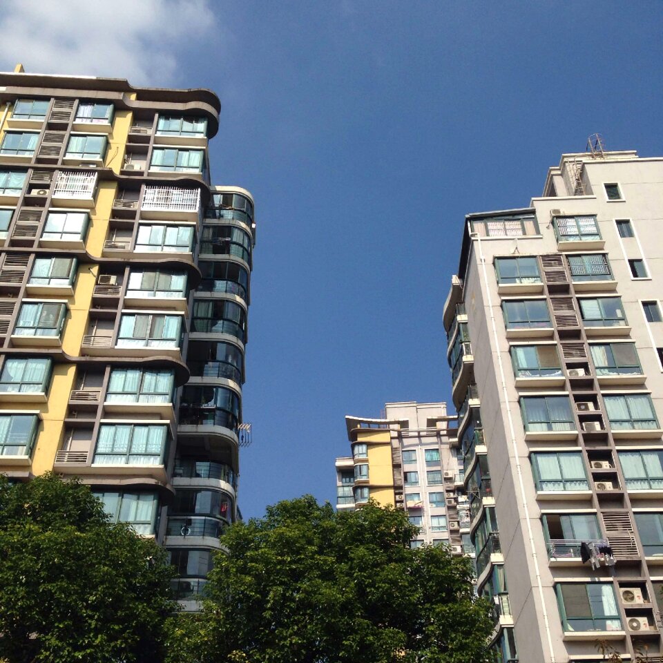 Blue sky good air shanghai community