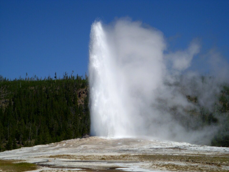 Wilderness scenic geothermal