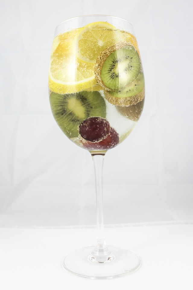 Lemon grapes sparkling water