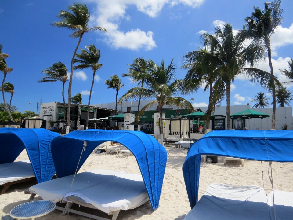 Beach aruba relax