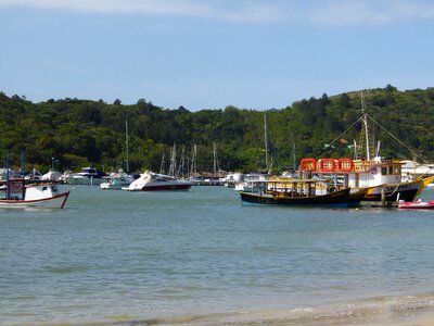 Mar boat beira mar
