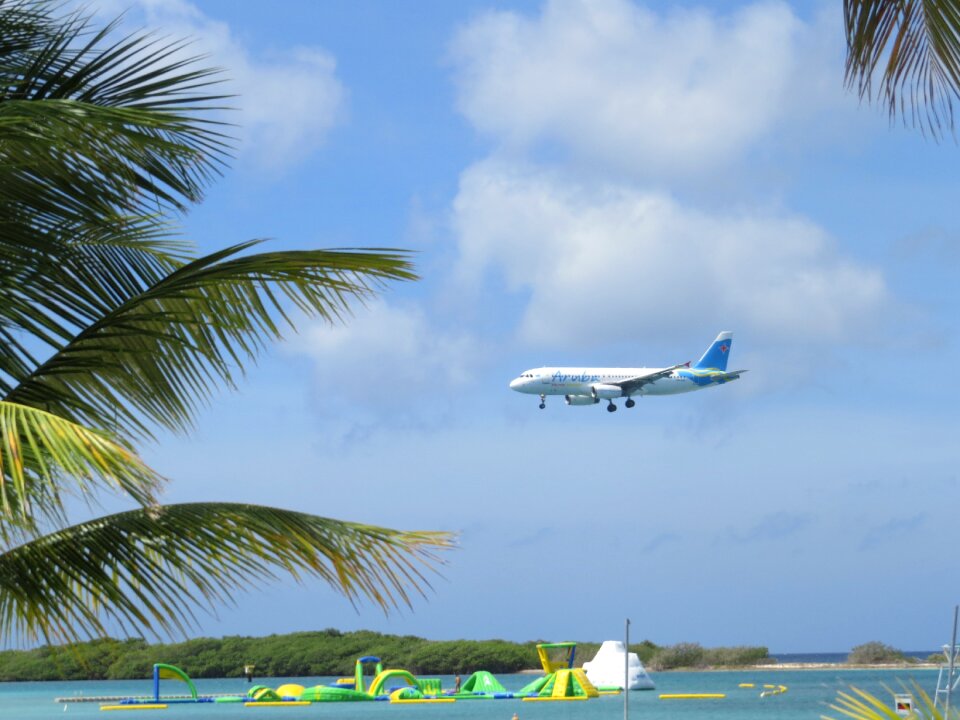 Sea aircraft sky