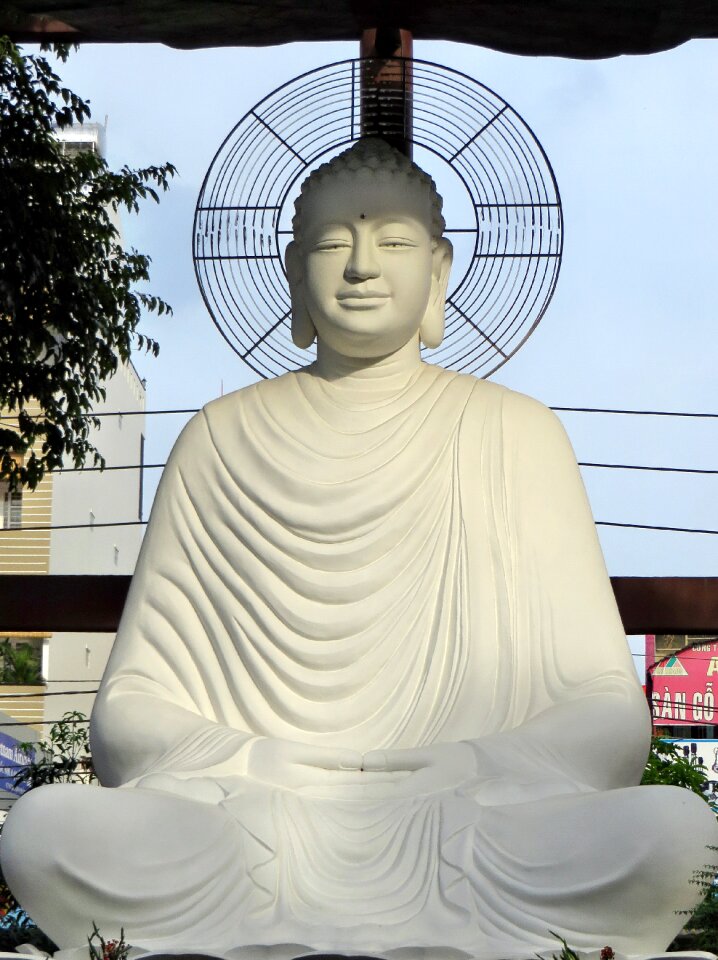 Statue prayer religion