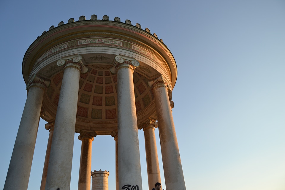 Park temple columnar