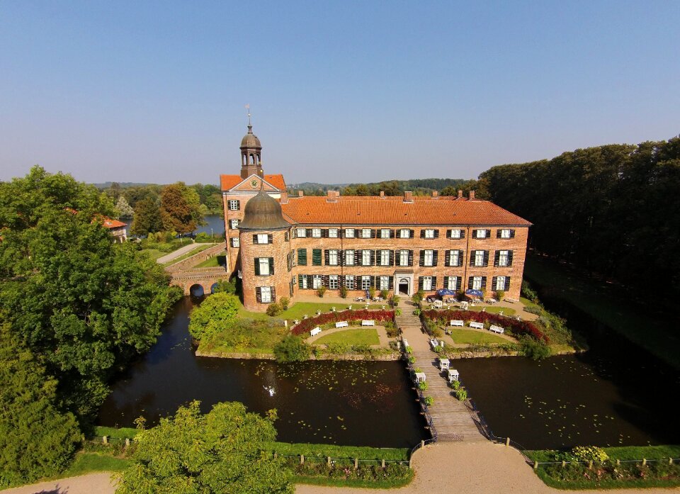 Building eutiner schloss luftbildaufnahme