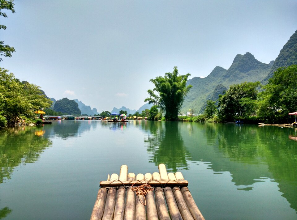 Guilin the scenery the water