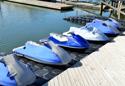 Jetski rent boat photo