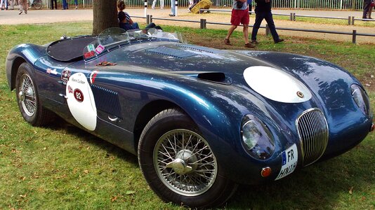 Jaguar machine retro