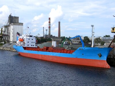 Container container ship load