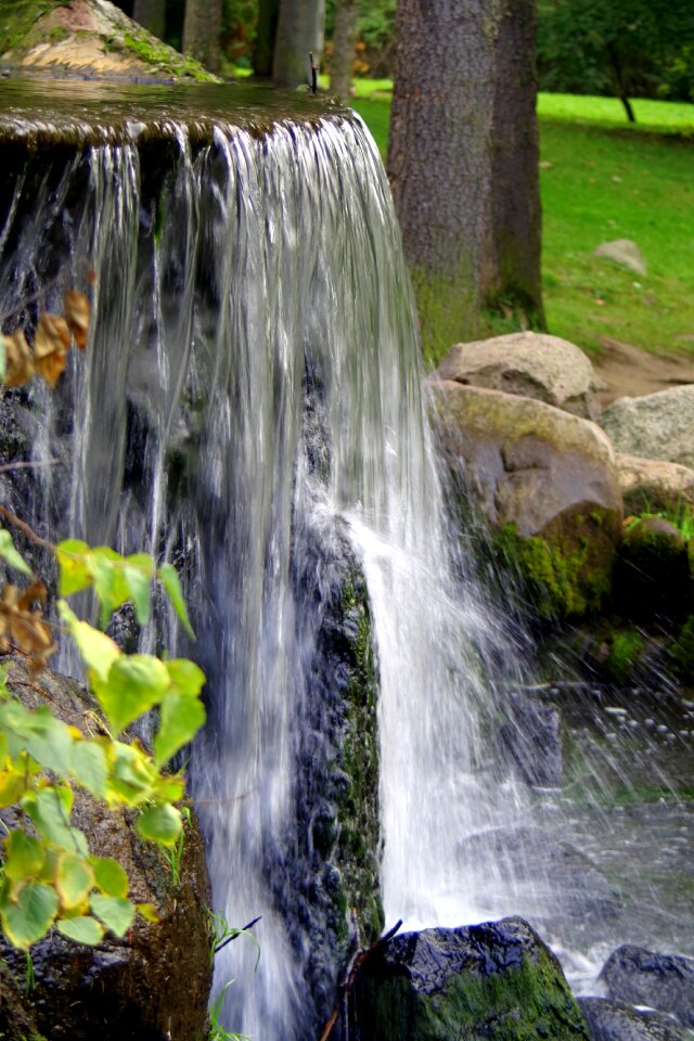 Stream the stones river