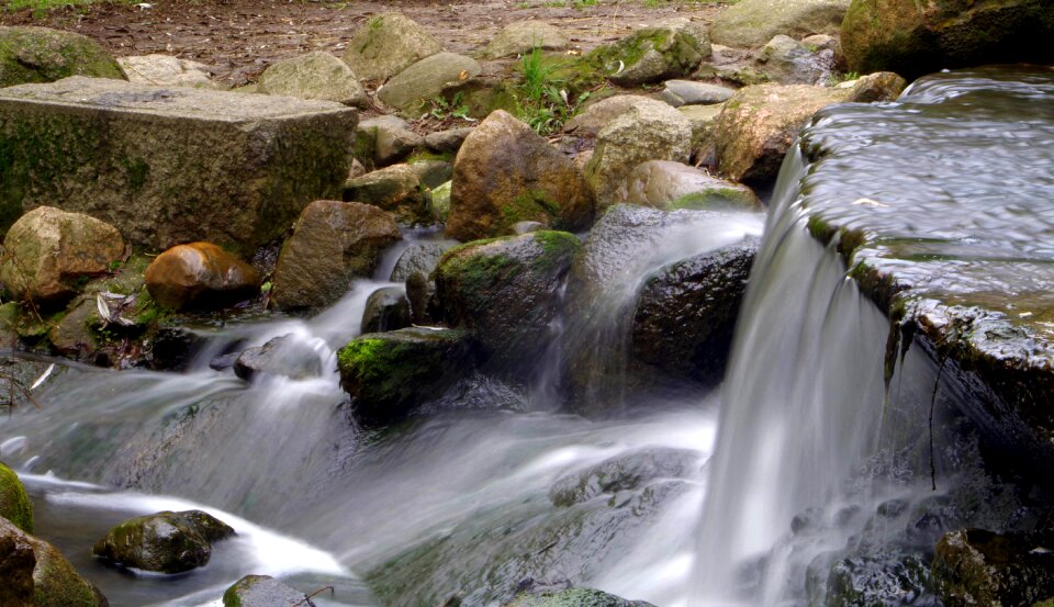 Stream the stones river