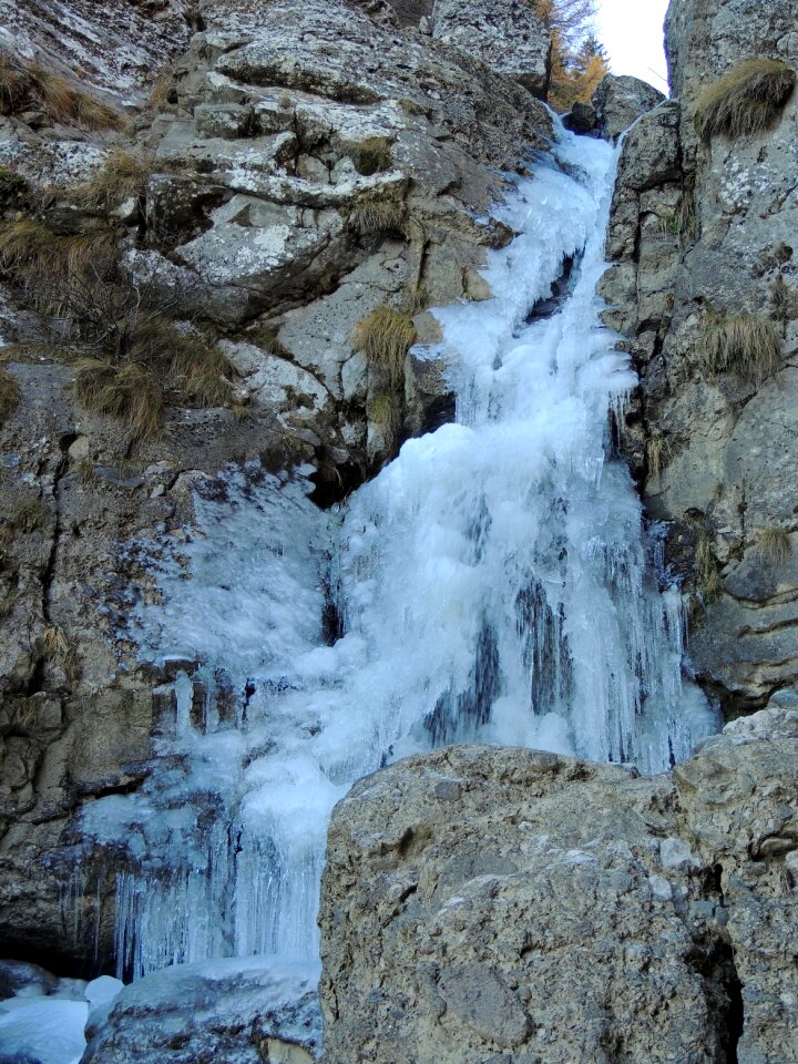 Ice spring mountain