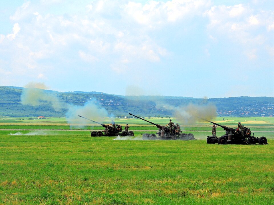 Weapon cannon shot army