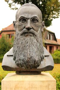 Memorial site sculpture bust