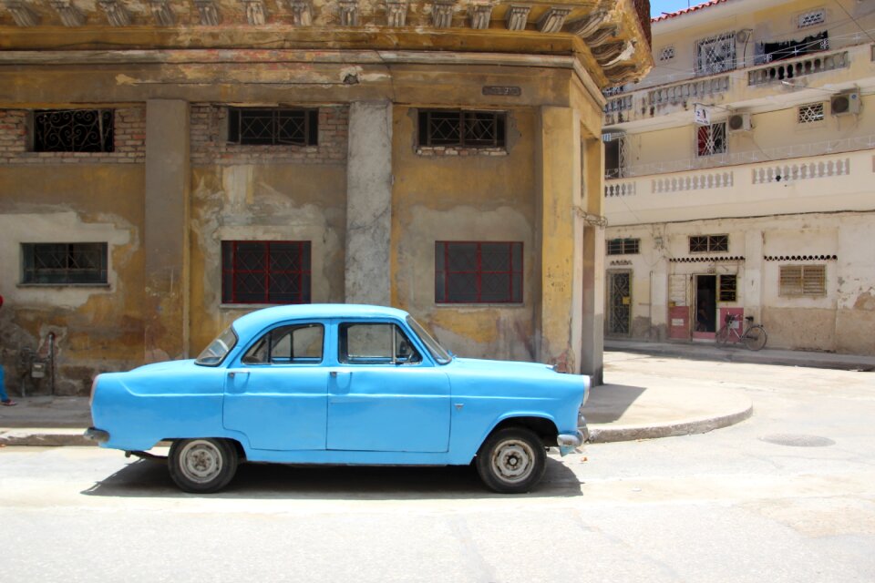 Classic american car havana