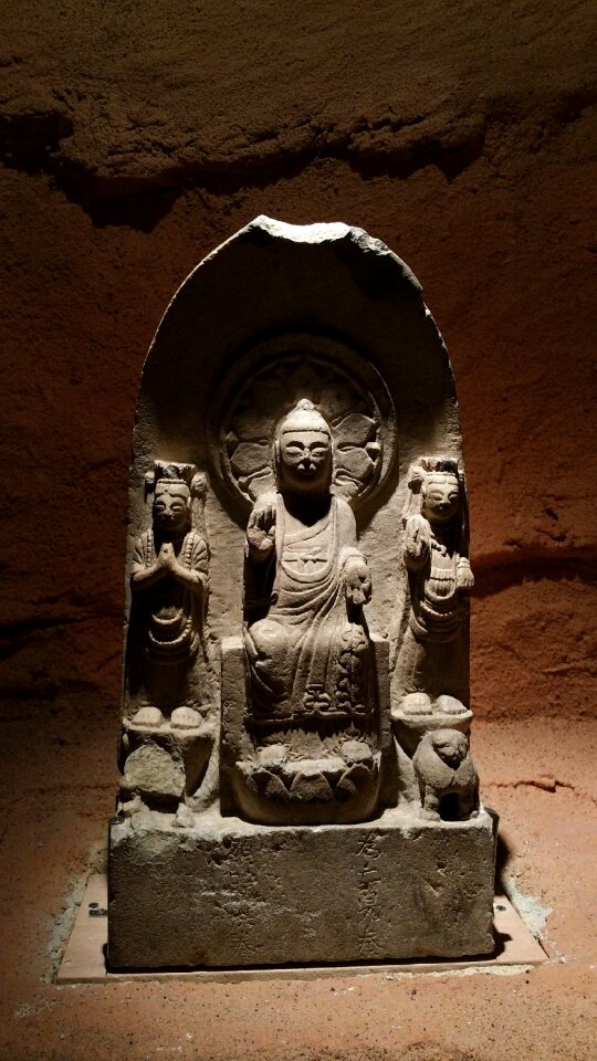 Buddha statues shrines stone